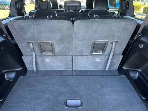 Used 2024 Jeep Grand Cherokee L Laredo image 15