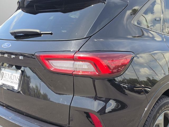 Used 2024 Ford Escape ST-Line FWD image 19