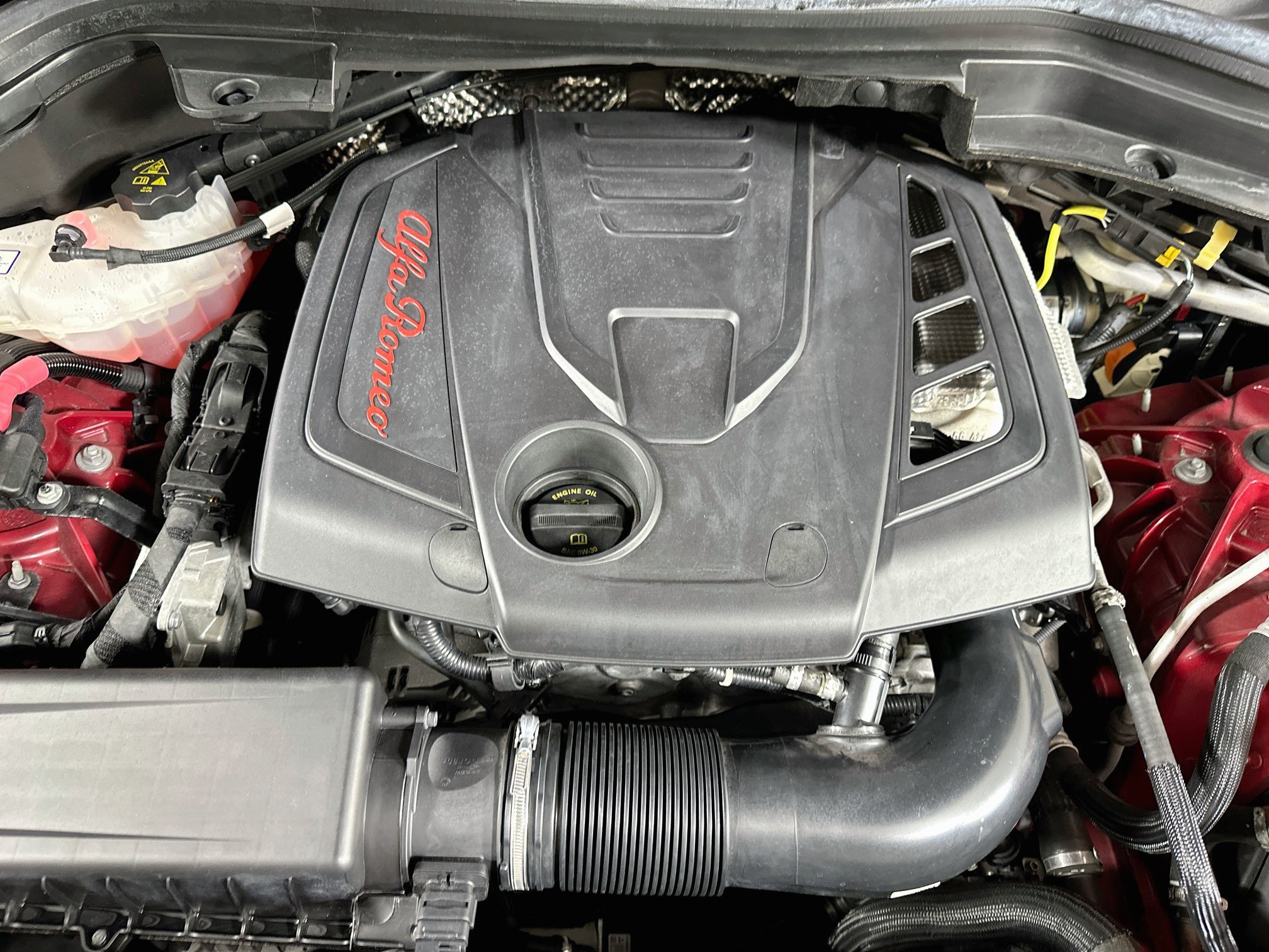 Used 2023 Alfa Romeo Stelvio Sprint RWD image 34