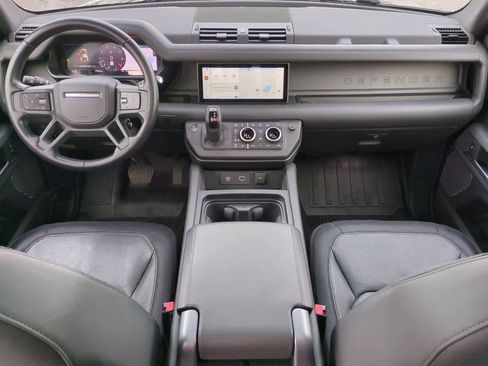 Used 2023 Land Rover Defender 110 X-Dynamic SE image 15