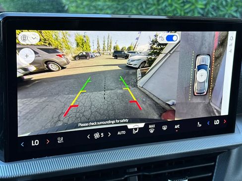 New 2026 Ford Explorer ST-Line RWD image 22
