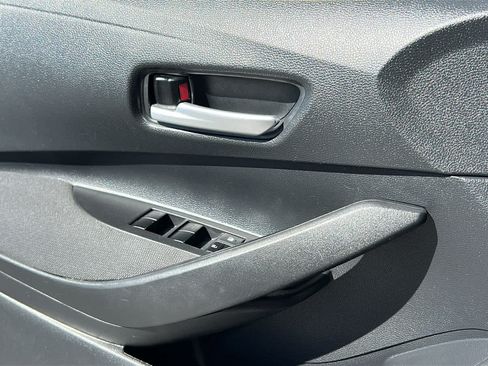 Used 2021 Toyota Corolla LE FWD image 22