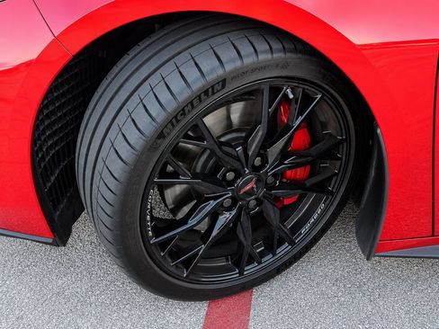 Certified 2024 Chevrolet Corvette Stingray Premium Cpe w/ Z51 Performance Package RWD image 14