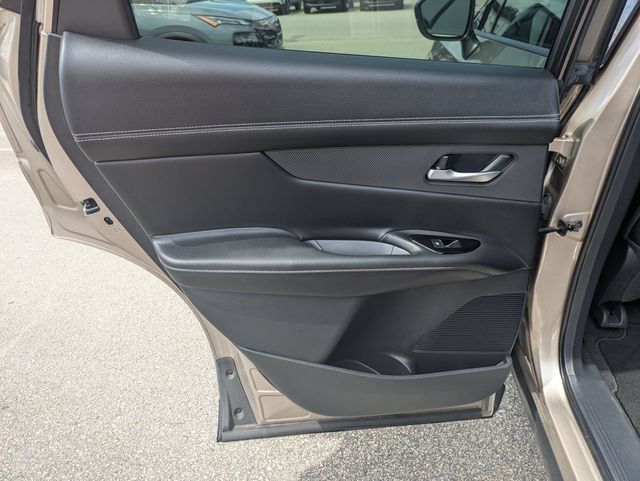 Used 2025 Nissan Murano SL AWD/4WD image 28