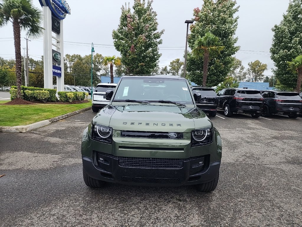 New 2026 Land Rover Defender 110 S AWD/4WD image 7