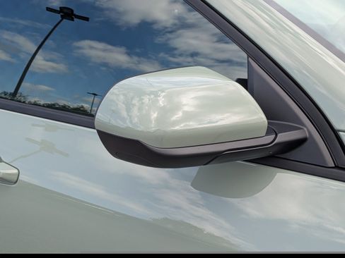 New 2026 Chevrolet Equinox LT w/ Safety and Technology Package FWD image 12