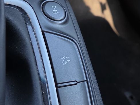 Used 2020 Hyundai Kona SE AWD/4WD image 12