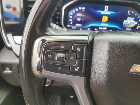 Used 2024 Chevrolet Silverado 2500 LT AWD/4WD image 30