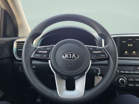 Used 2022 Kia Sportage LX AWD/4WD image 27