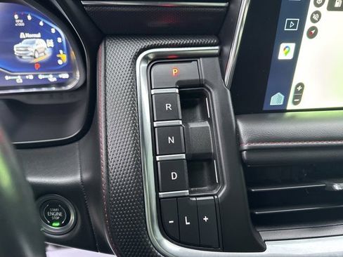 Used 2022 Chevrolet Tahoe RST w/ Sport Performance Package image 31