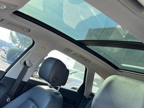 Used 2019 Audi Q5 2.0T Premium Plus w/ Premium Plus Package AWD/4WD image 11
