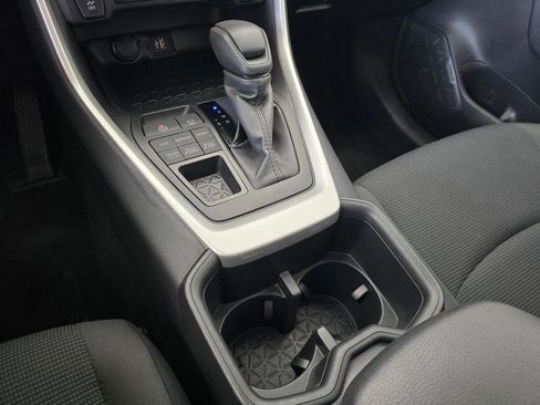 Used 2025 Toyota RAV4 LE image 75