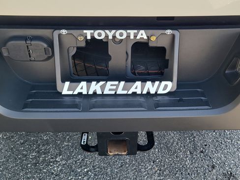 Used 2024 Toyota Tacoma TRD Off-Road AWD/4WD image 11