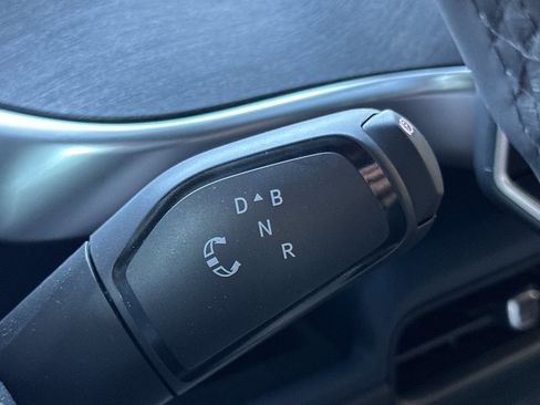 New 2025 Volkswagen ID. Buzz Pro S image 23