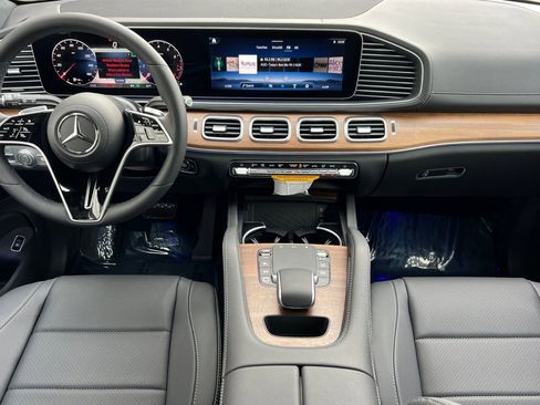 New 2026 Mercedes-Benz GLE 350 4MATIC image 3