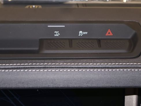 New 2026 Ford Bronco Outer Banks AWD/4WD image 20