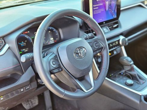 Used 2025 Toyota RAV4 XSE image 15