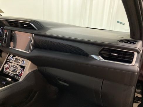 Used 2024 GMC Yukon Denali image 28