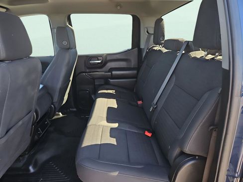 Used 2023 Chevrolet Silverado 1500 Custom image 11