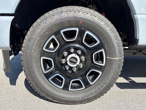 New 2026 Ford F350 Platinum AWD/4WD image 14