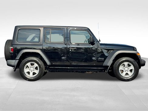 Used 2023 Jeep Wrangler Unlimited Sport AWD/4WD image 8