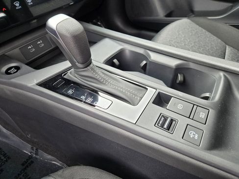 New 2026 Nissan Sentra SV w/ Floor Mat Package FWD image 12