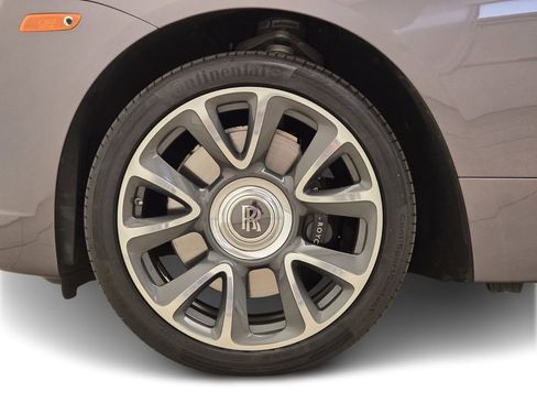 Certified 2021 Rolls-Royce Wraith w/ Rolls-Royce Signature Package image 11