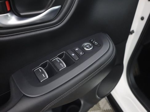 Used 2025 Honda HR-V EX-L image 38