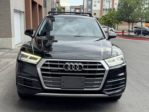 Used 2018 Audi Q5 2.0T Premium Plus w/ Premium Plus Package AWD/4WD image 9