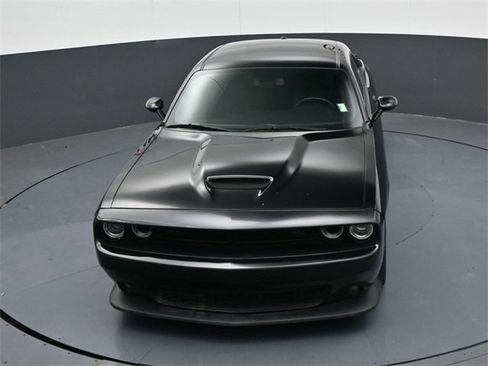 Used 2020 Dodge Challenger R/T w/ Blacktop Package image 17