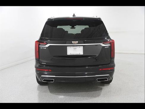 Used 2023 Cadillac XT6 Premium Luxury w/ Technology Package AWD/4WD image 23