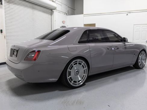 Used 2021 Rolls-Royce Ghost AWD/4WD image 23