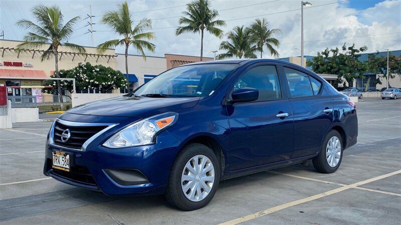 Used 2019 Nissan Versa SV FWD image 1