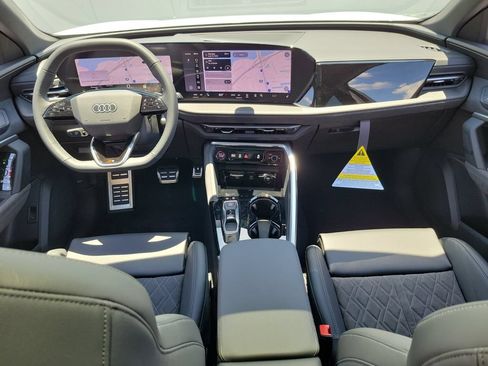 New 2026 Audi SQ5 Premium Plus AWD/4WD image 22