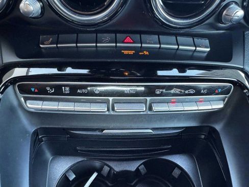 Used 2018 Mercedes-Benz AMG GT Roadster image 31