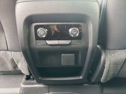 New 2026 Chevrolet Traverse LT w/ Midnight/Sport Edition image 12