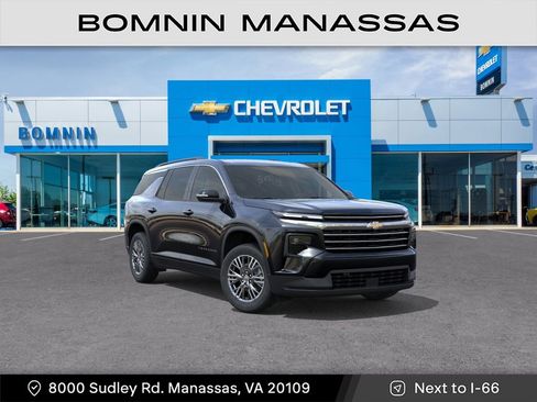 New 2026 Chevrolet Traverse LT FWD image 2