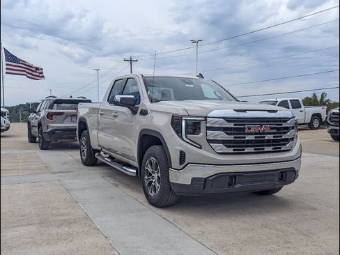 New 2026 GMC Sierra 1500 SLE w/ X31 Off-Road Package AWD/4WD image 5