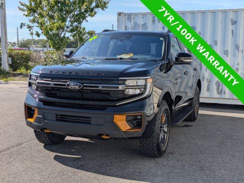 Certified 2025 Ford Expedition Tremor AWD/4WD image 7