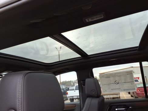 New 2026 GMC Yukon Denali w/ Sun & Power Step Package image 14