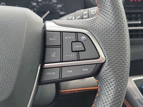 Used 2024 Toyota Sienna XSE w/ XSE Premium Package FWD image 24
