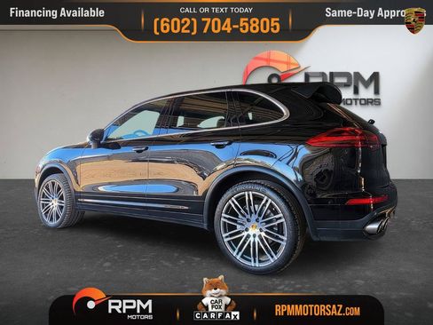 Used 2016 Porsche Cayenne S AWD/4WD image 23