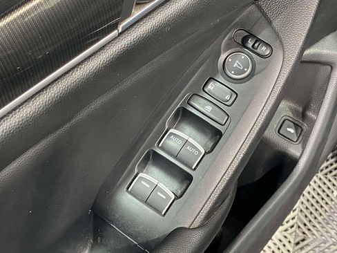 Used 2022 Honda Accord Sport image 18