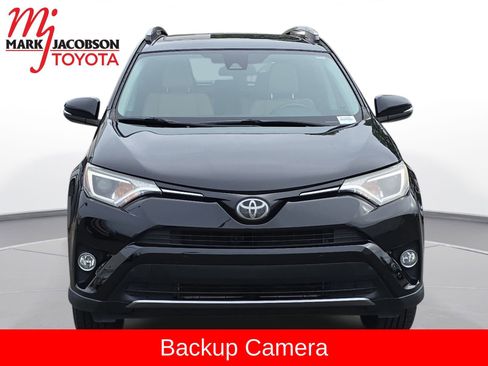 Used 2017 Toyota RAV4 XLE image 2