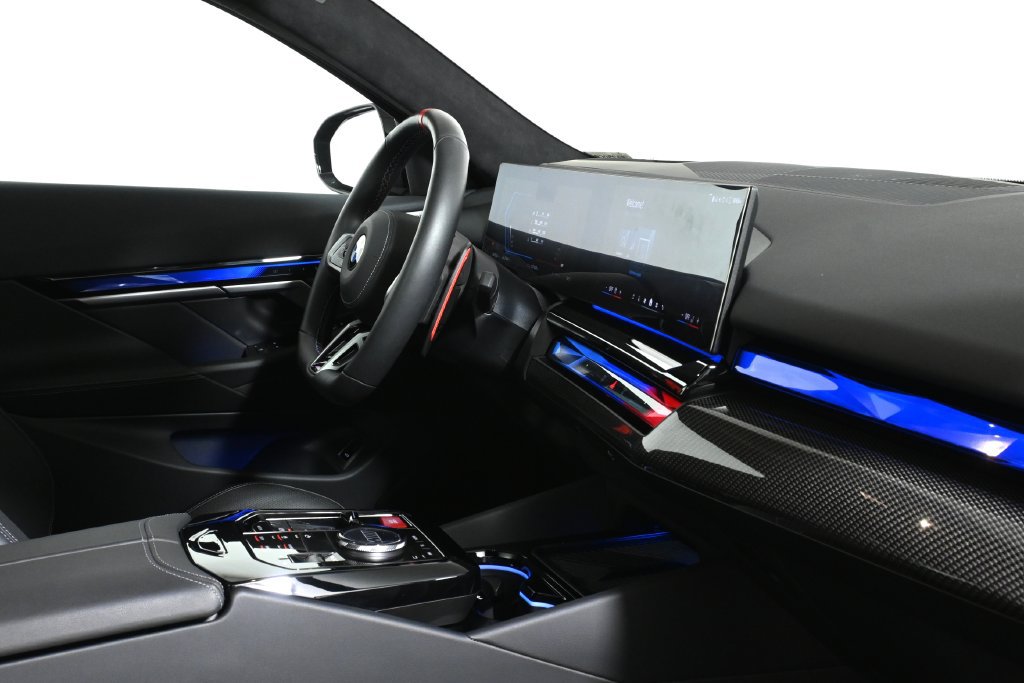 Used 2025 BMW M5 Touring AWD/4WD image 33