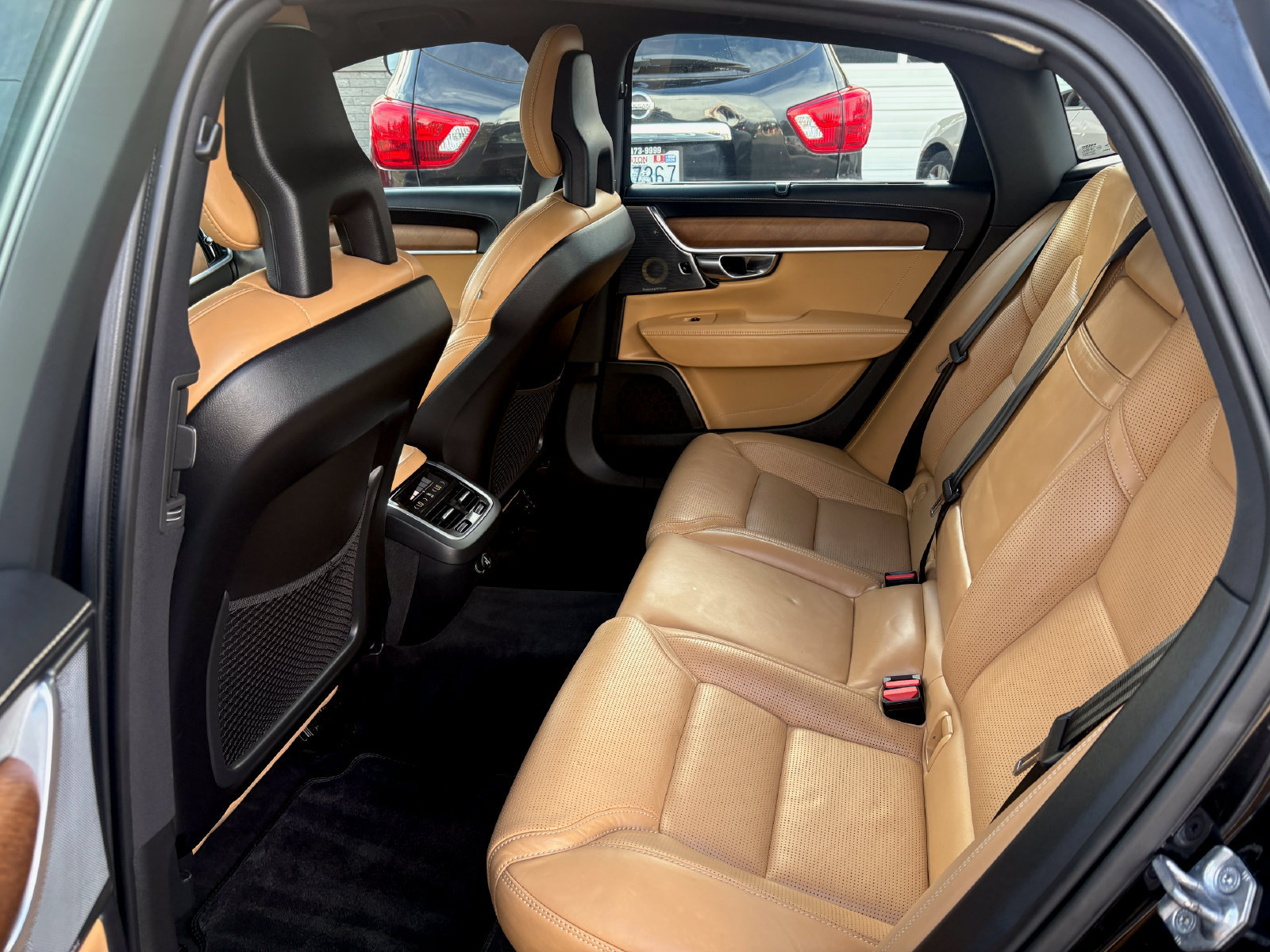 Used 2017 Volvo S90 T6 Inscription w/ Vision Package AWD/4WD image 15