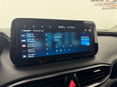 Used 2023 Hyundai Santa Fe Limited image 23
