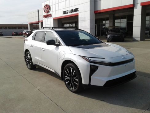 New 2026 Toyota bZ FWD image 1