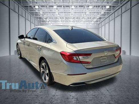 Used 2019 Honda Accord EX image 2