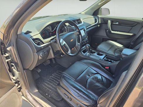 Used 2014 Chevrolet Traverse LT AWD/4WD image 24